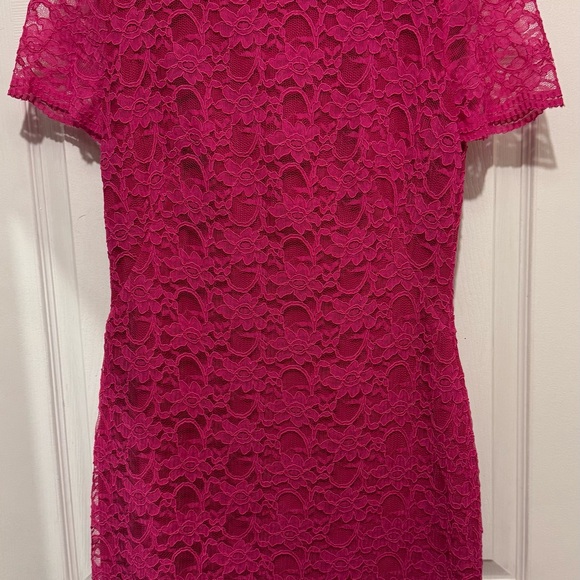 Elegant Pink Lace Dress - Picture 1 of 3